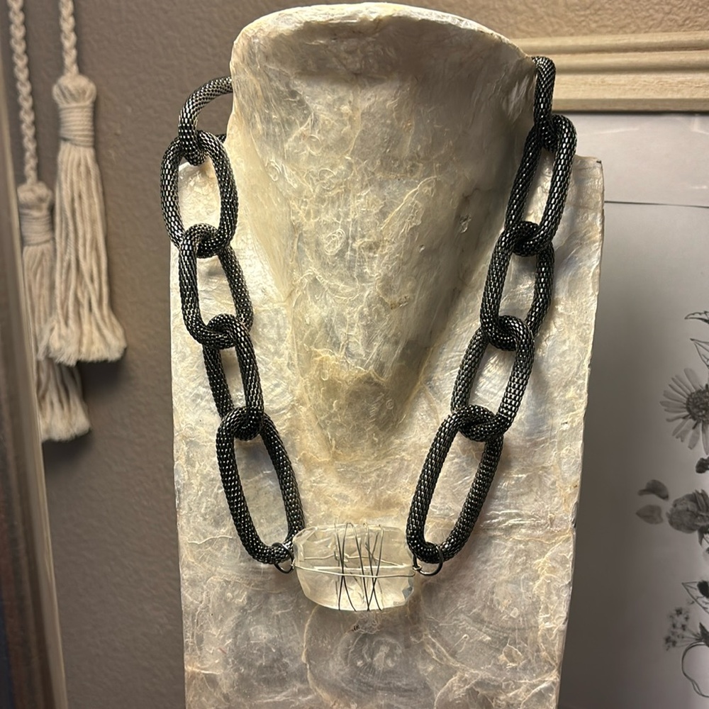 Brand new necklace without tags light weight adjustable clasp